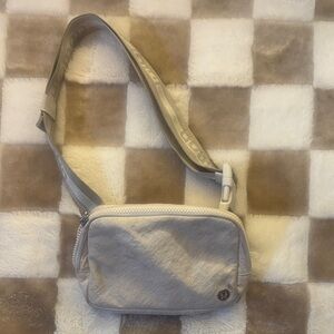 Lululemon white belt bag